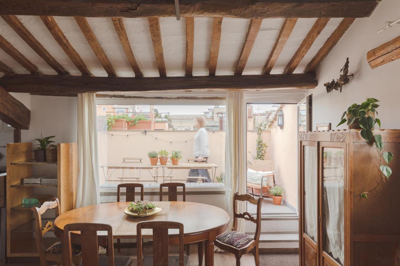 Amazing Penthouse With Terrace And Rooftop In Trastevere Roma Exterior foto