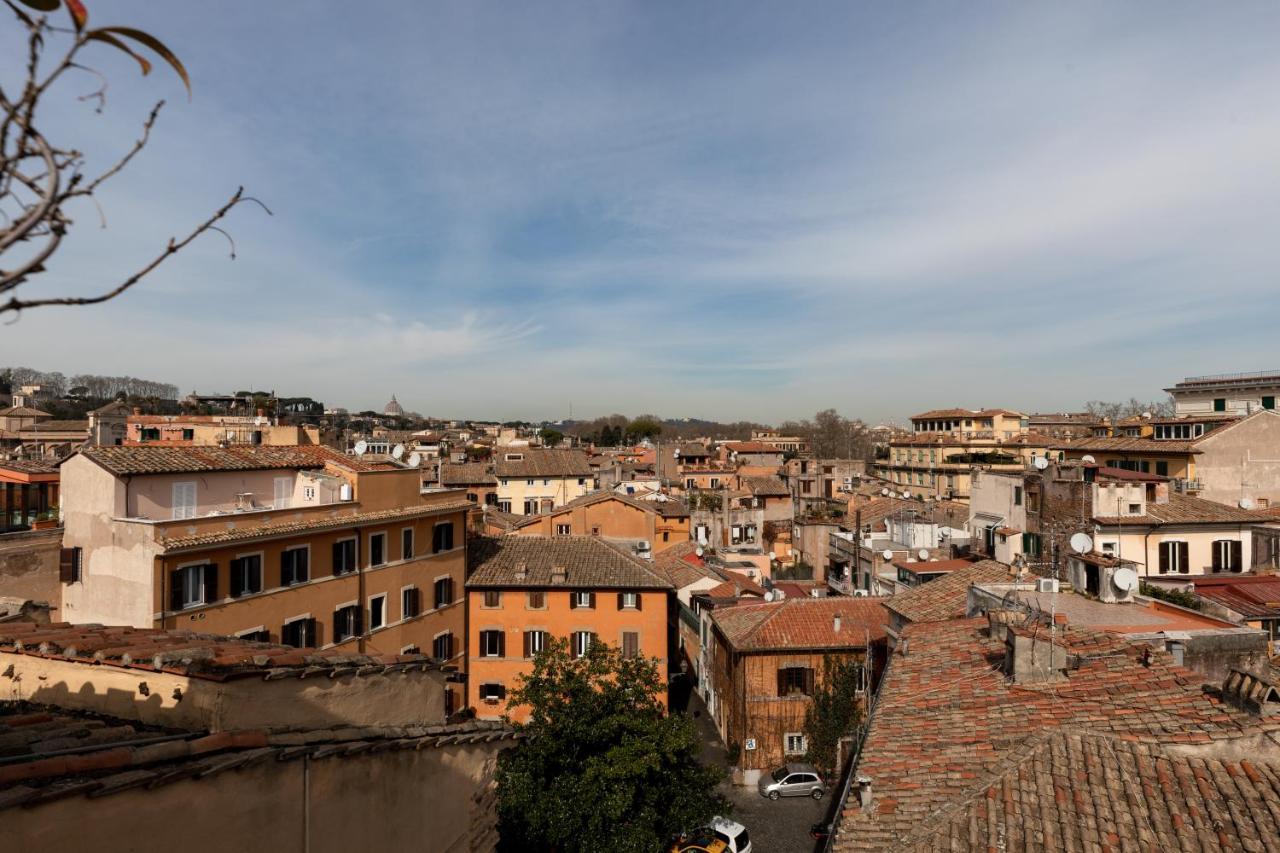 Amazing Penthouse With Terrace And Rooftop In Trastevere Roma Exterior foto