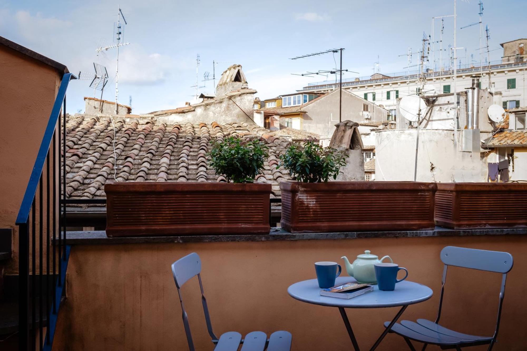 Amazing Penthouse With Terrace And Rooftop In Trastevere Roma Exterior foto